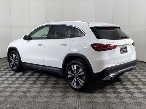 2025 Mercedes-Benz GLA 250 4MATIC