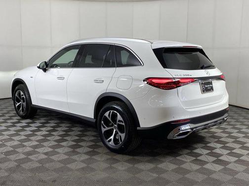 2025 Mercedes-Benz GLC 350e Base