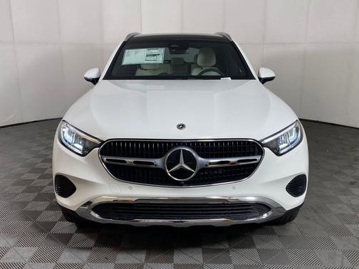 Polar White 2026 Mercedes-Benz GLC 300 4MATIC