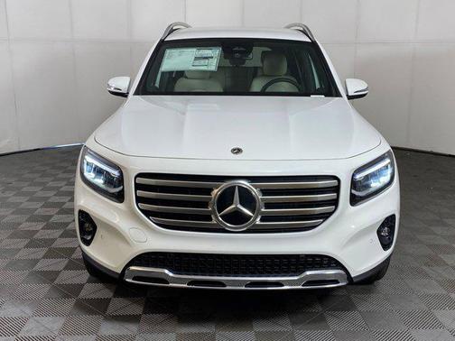 2025 Mercedes-Benz GLB 250 4MATIC