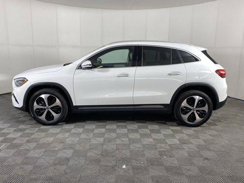2025 Mercedes-Benz GLA 250 4MATIC