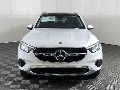 2025 Mercedes-Benz GLC 350e Base