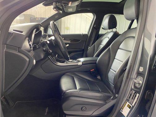 2019 Mercedes-Benz GLC 300 4MATIC