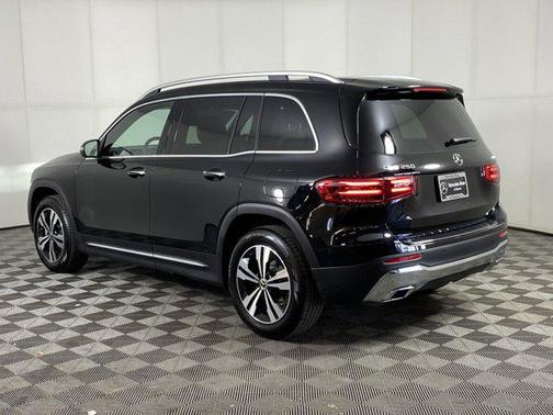 2025 Mercedes-Benz GLB 250 4MATIC