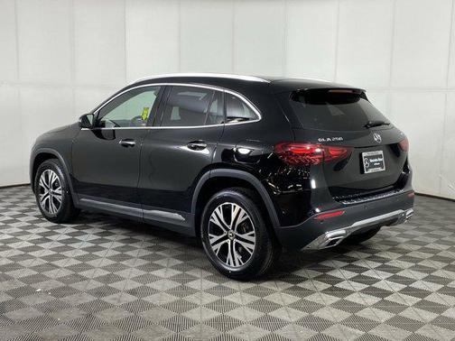 2025 Mercedes-Benz GLA 250 4MATIC