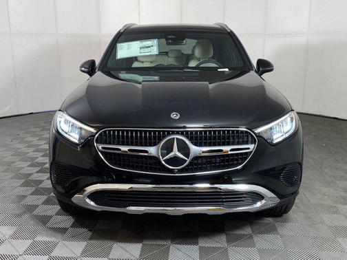 2026 Mercedes-Benz GLC 300 4MATIC