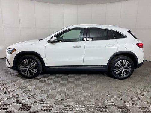2025 Mercedes-Benz GLA 250 4MATIC