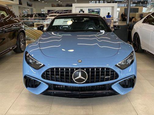 2025 Mercedes-Benz AMG SL 63 Base