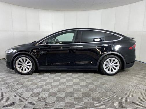 2016 Tesla Model X 90D