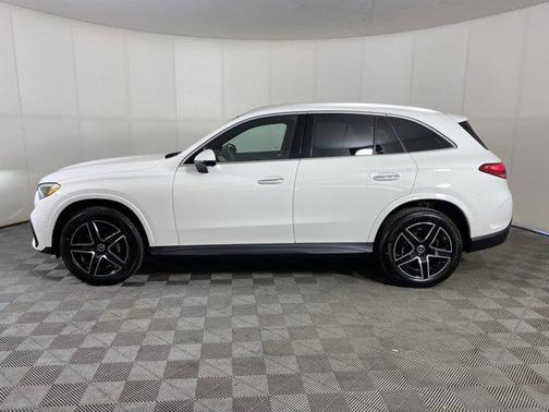 2025 Mercedes-Benz GLC 300 4MATIC