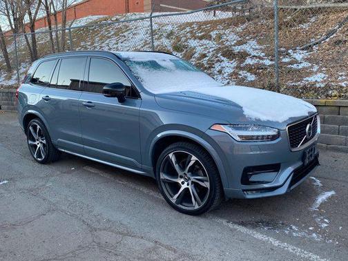 2020 Volvo XC90 T6 R-Design