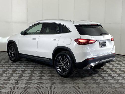 2025 Mercedes-Benz GLA 250 4MATIC