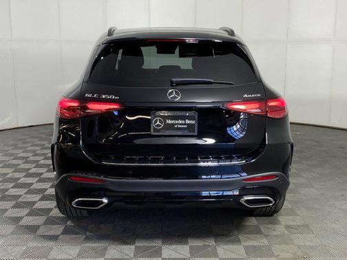 2025 Mercedes-Benz GLC 350e Base