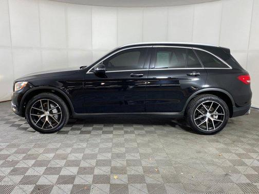 2017 Mercedes-Benz GLC 300 4MATIC