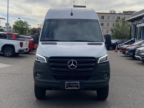 2024 Mercedes-Benz Sprinter 2500 Standard Roof