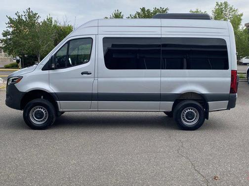 2024 Mercedes-Benz Sprinter 2500 Standard Roof
