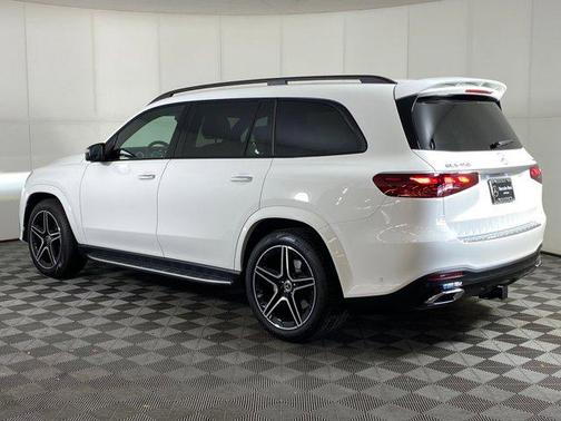 2025 Mercedes-Benz GLS 450 4MATIC