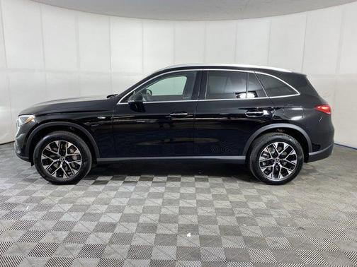 2025 Mercedes-Benz GLC 350e Base