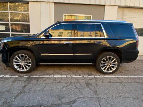 2019 Cadillac Escalade Premium Luxury