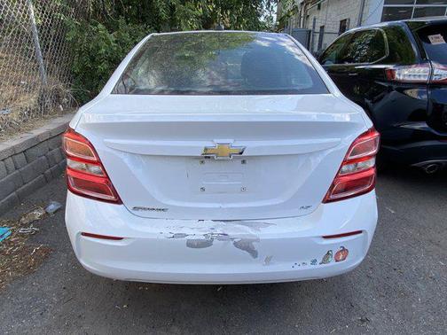 2017 Chevrolet Sonic LT