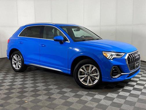 2023 Audi Q3 Premium 45 TFSI S line quattro Tiptronic