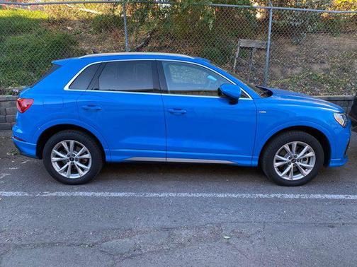2023 Audi Q3 Premium 45 TFSI S line quattro Tiptronic