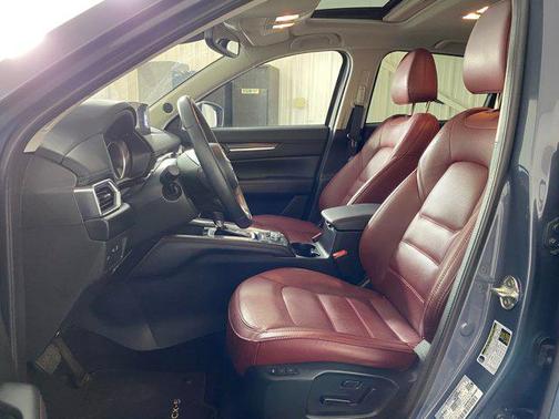 2023 Mazda CX-5 Carbon Edition
