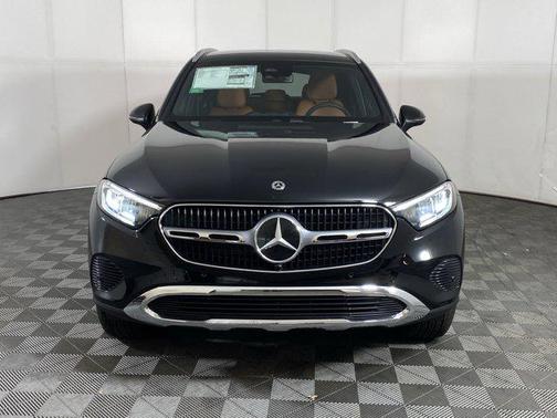 2025 Mercedes-Benz GLC 350e Base