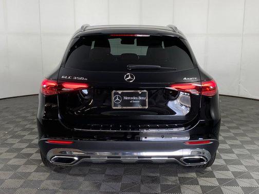 2025 Mercedes-Benz GLC 350e Base