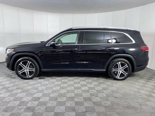 2022 Mercedes-Benz GLS 450 4MATIC