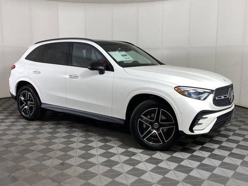 2026 Mercedes-Benz GLC 300 4MATIC