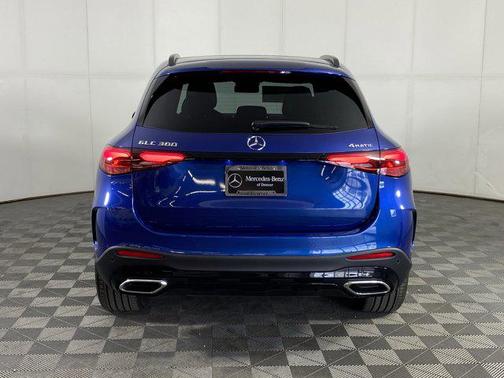 2025 Mercedes-Benz GLC 300 4MATIC