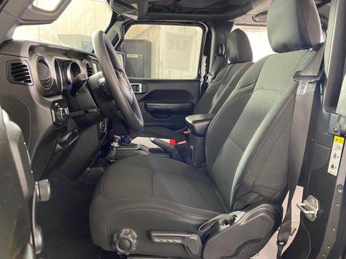 2019 Jeep Wrangler Sport