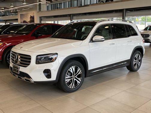 2025 Mercedes-Benz GLB 250 4MATIC
