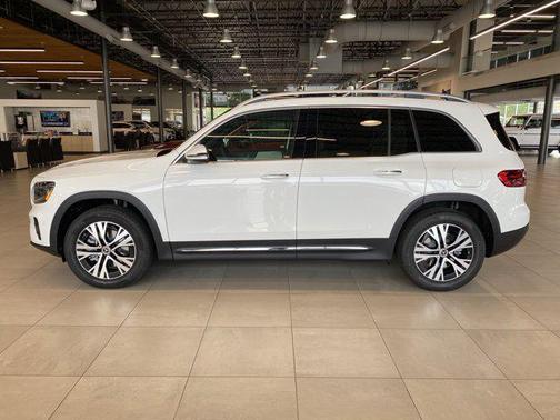 2025 Mercedes-Benz GLB 250 4MATIC