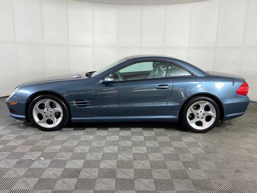 2004 Mercedes-Benz SL-Class 2dr Roadster 5.0L