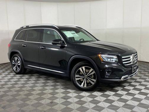 2025 Mercedes-Benz GLB 250 4MATIC