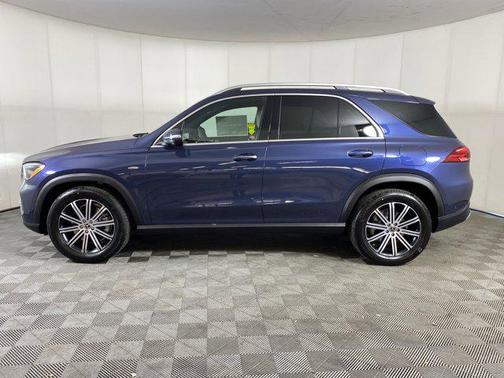 2025 Mercedes-Benz GLE 450e 4MATIC