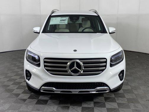 2025 Mercedes-Benz GLB 250 4MATIC