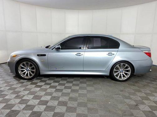 2006 BMW M5 Base