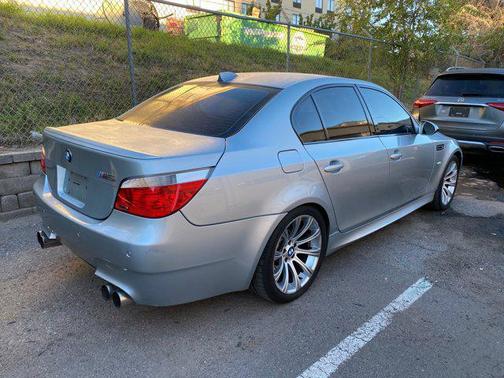 2006 BMW M5 Base