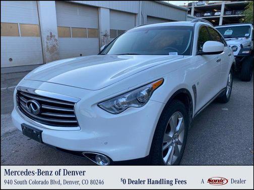 2015 INFINITI QX70 Base