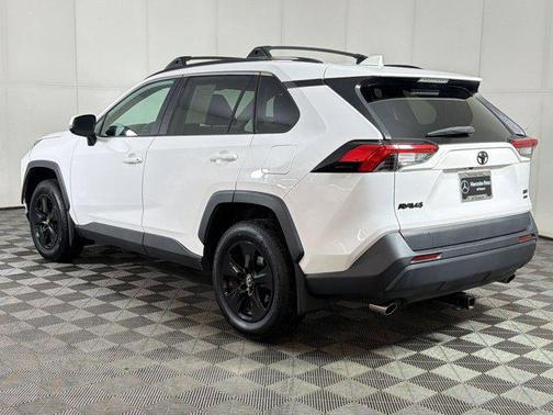 Super White 2021 Toyota RAV4 XLE