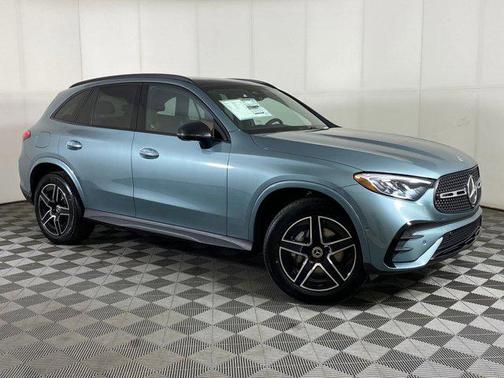 2026 Mercedes-Benz GLC 300 4MATIC