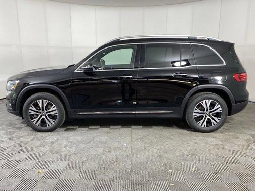2025 Mercedes-Benz GLB 250 4MATIC