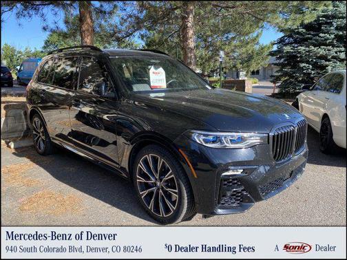 2022 BMW X7 M50i