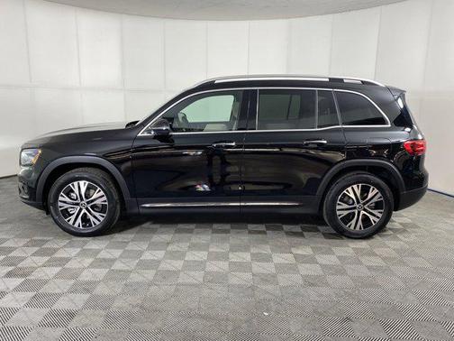 2025 Mercedes-Benz GLB 250 4MATIC