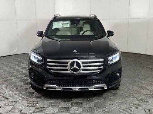 2025 Mercedes-Benz GLB 250 4MATIC