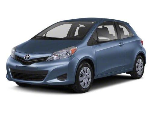 2013 Toyota Yaris LE