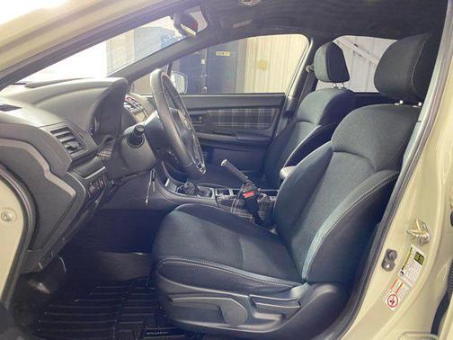 2015 Subaru XV Crosstrek 2.0i Premium